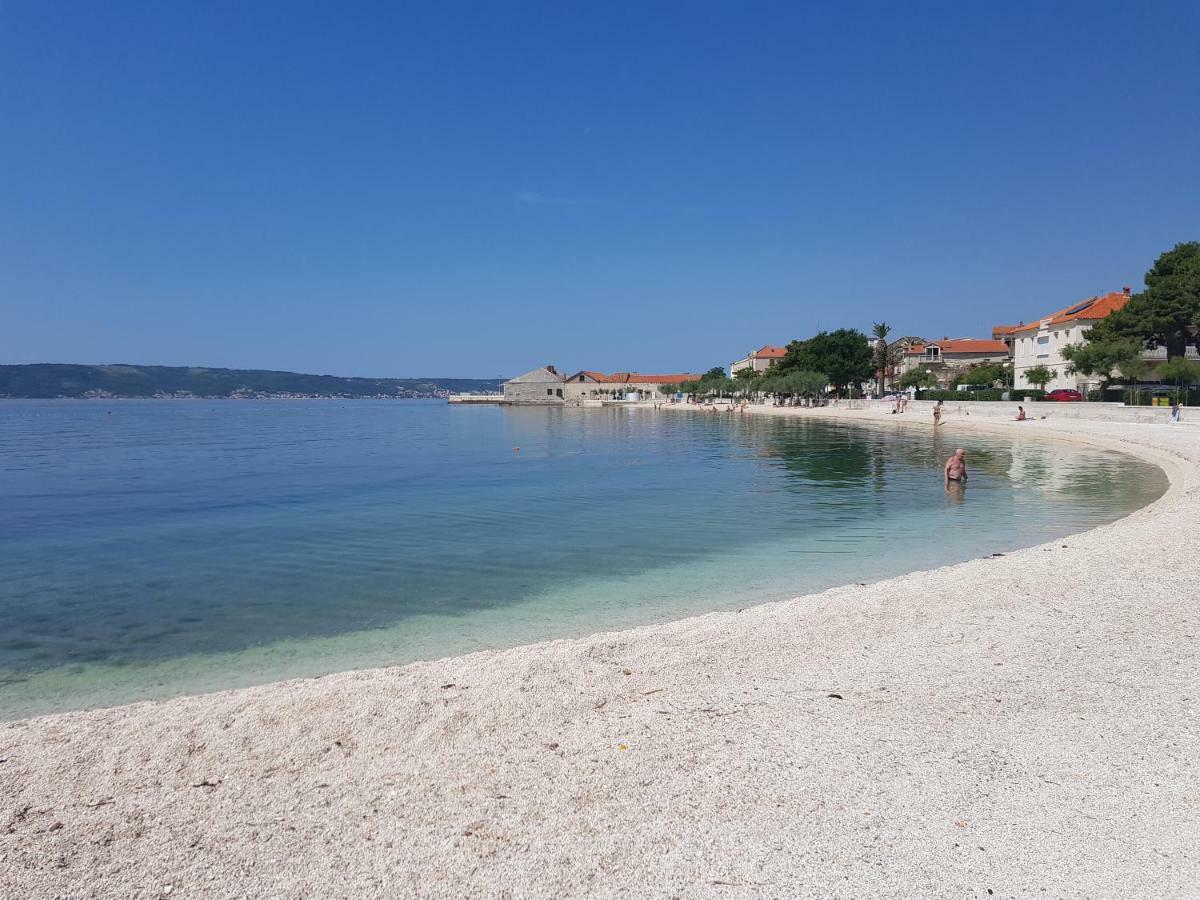 Apartman Niko Kaštela Exteriör bild